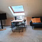 Travel Sleep & L Ruhige Uebernachtung Mit Main-blick Und Garten L Und Gaestezimmer Lejlighed