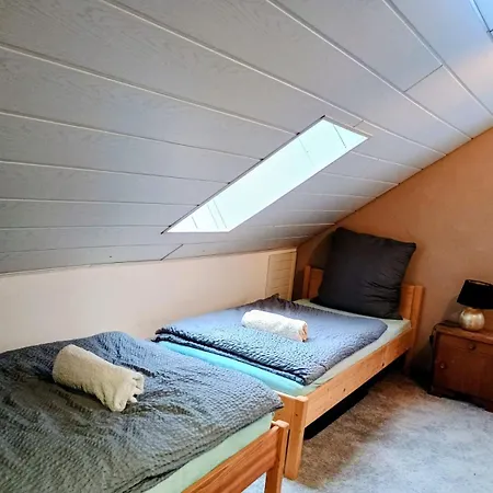 Travel Sleep & L Ruhige Uebernachtung Mit Main-blick Und Garten L Und Gaestezimmer Neustadt am Main