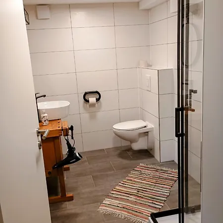 شقة Travel Sleep & L Ruhige Uebernachtung Mit Main-blick Und Garten L Und Gaestezimmer *