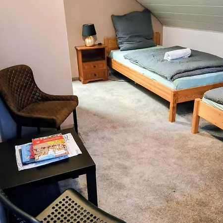 Travel Sleep & L Ruhige Uebernachtung Mit Main-blick Und Garten L Und Gaestezimmer * Neustadt am Main
