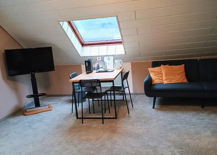 Travel Sleep & L Ruhige Uebernachtung Mit Main-blick Und Garten L Und Gaestezimmer Apartamento